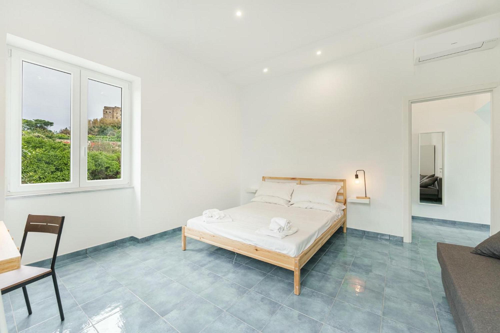 Bed and Breakfast Il Poeta Nella Vigna Procida Exterior foto